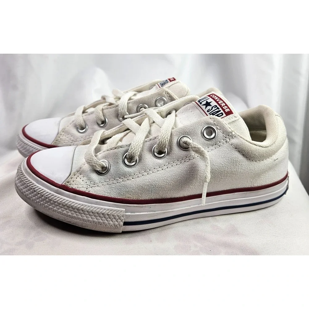 Converse Shoes Youth 2 Chuck Taylor All Star Sneaker White Lace Up Low Top Class
